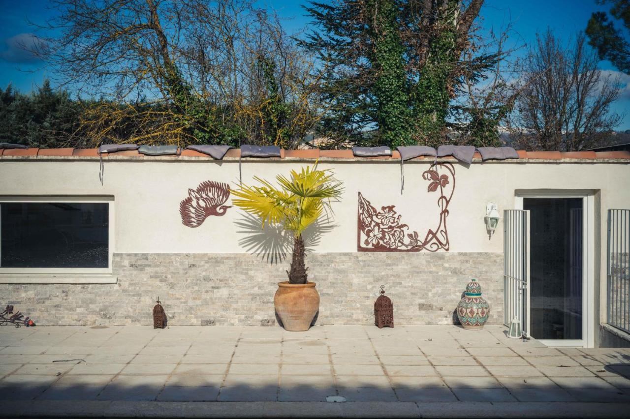 Bastide Du Bau Reddoun, Chambres D'Hotes, Maison D'Artiste En Provence กัลลิออง ภายนอก รูปภาพ